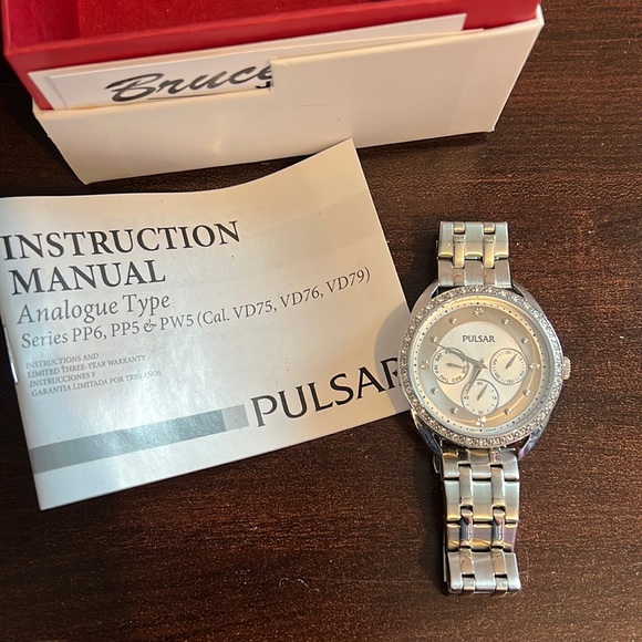 Pulsar watch - Picture 1 of 2